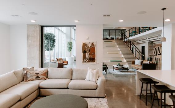 Industry Columbus bright, open clubhouse with kitchen access and a lounge for residents to enjoy. 