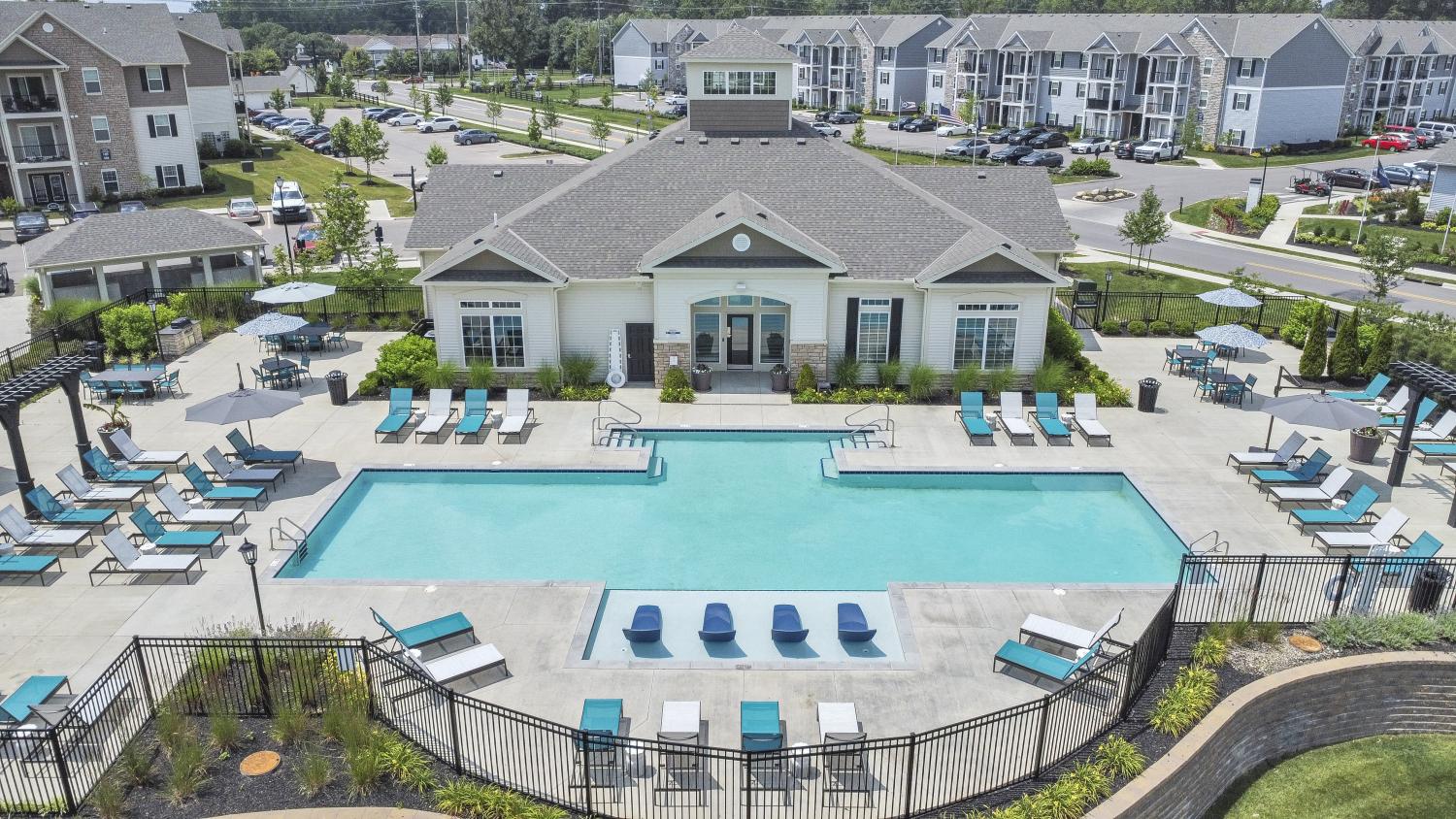 Victoria Manor