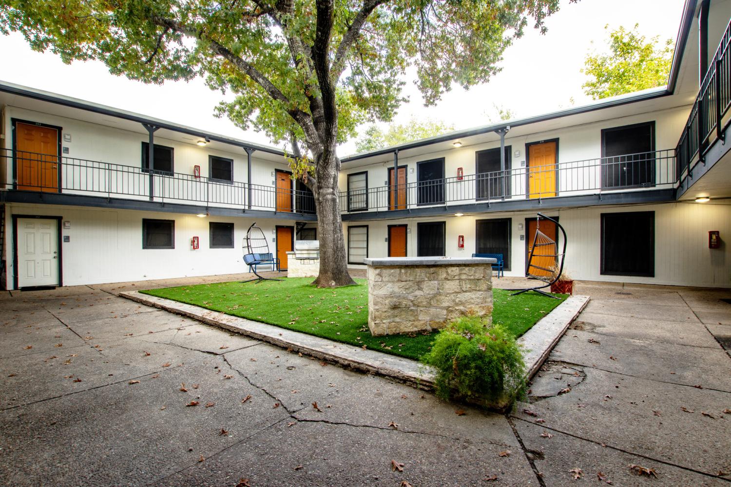 Flats At Berkman