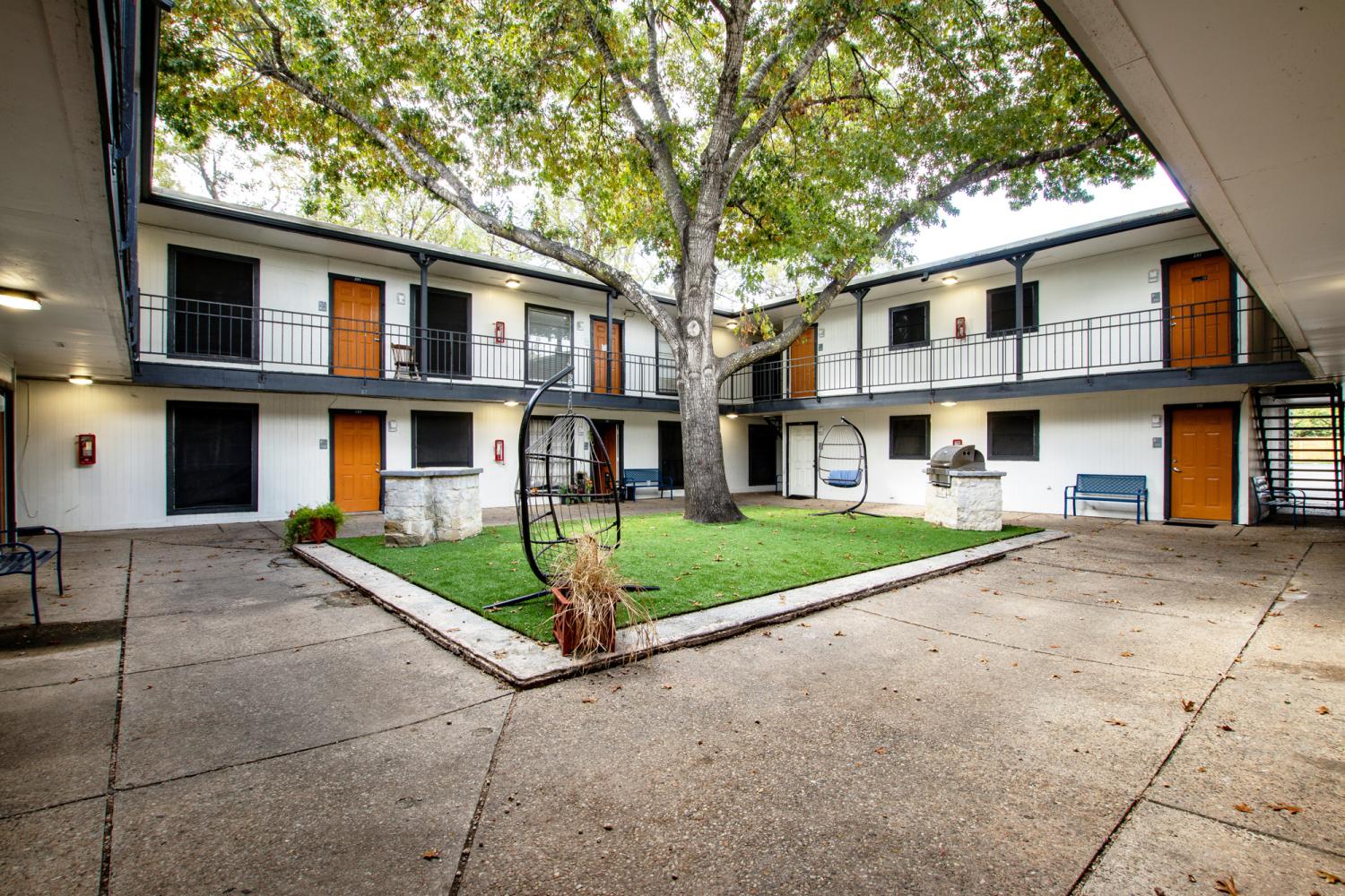 Flats At Berkman