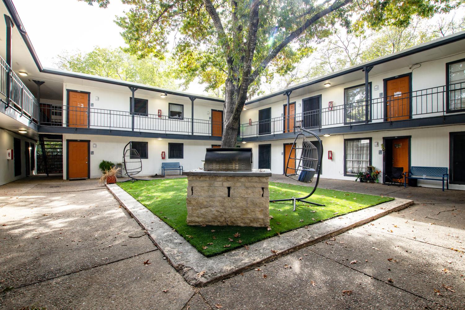 Flats At Berkman