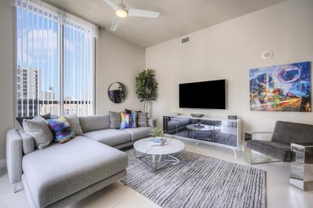 Miro Brickell