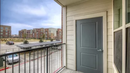 Keller Springs Crossing