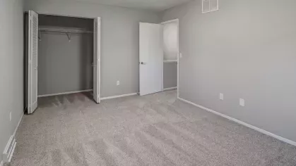 McNaughten Plaza Bedroom