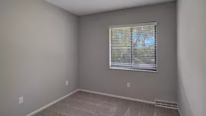 McNaughten Plaza Bedroom