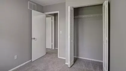 McNaughten Plaza Bedroom