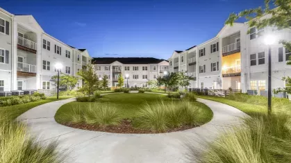 Argyle Lake at Oakleaf Town Center