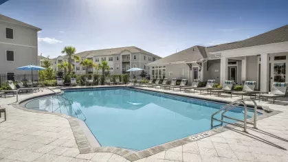 Argyle Lake at Oakleaf Town Center
