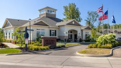 Victoria Manor