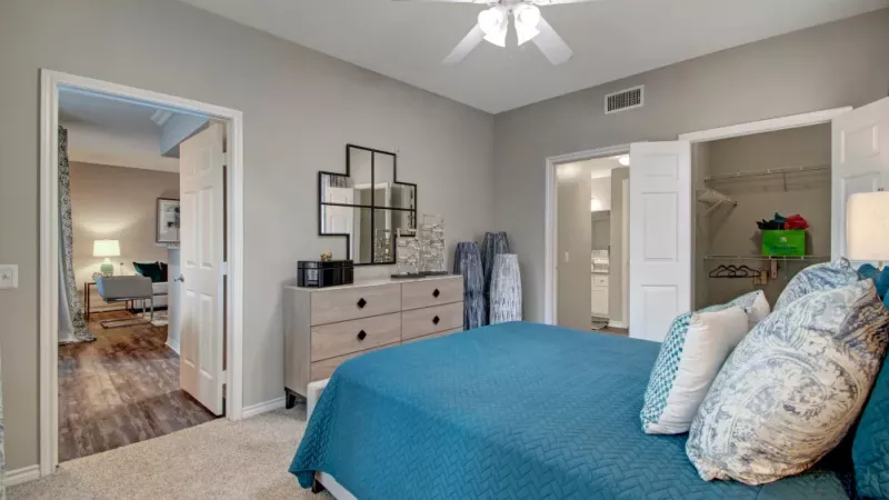 The Lodge at River Park apartment photo