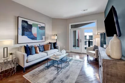 At Palette at Arts District, we believe that craftsmanship and thoughtful finishes are what truly elevate a home. Each of our floor plans is designed with all the essentials to make your life easier, so you can focus on making your space your own. Enjoy features like spa-inspired bathrooms with soaking tubs and high ceilings that create an open, airy atmosphere. To learn more about what makes life at Palette at Arts District so special, visit our Amenities page.