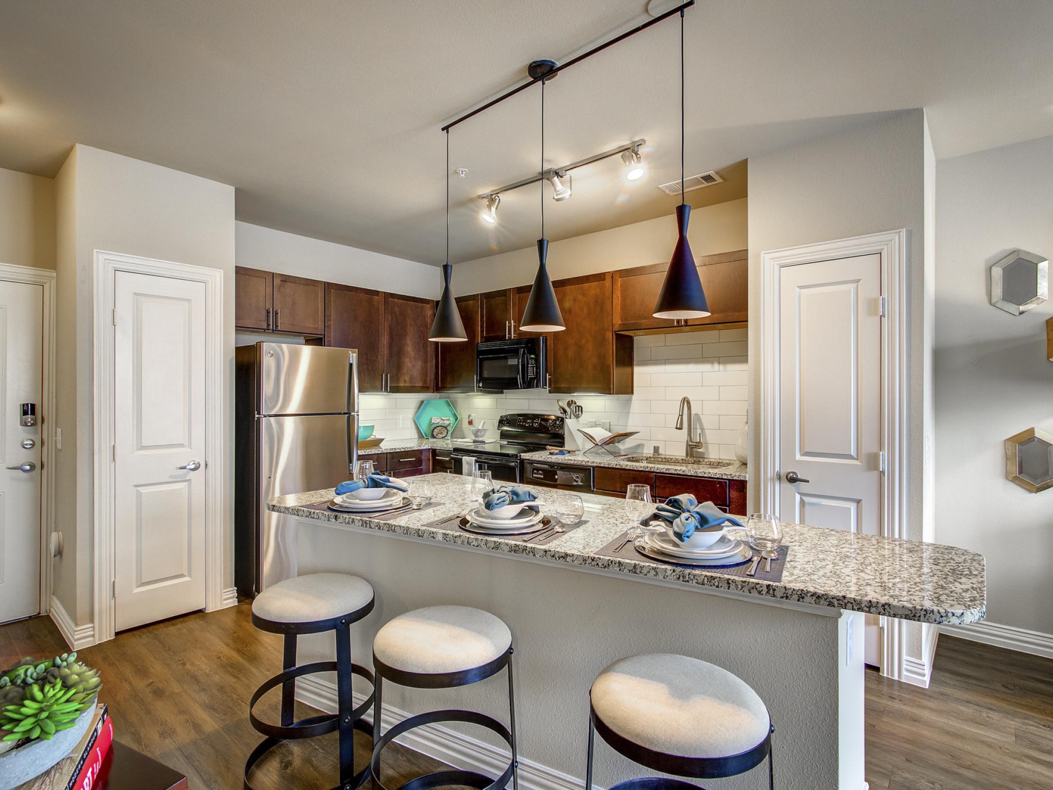 Keller Springs Crossing